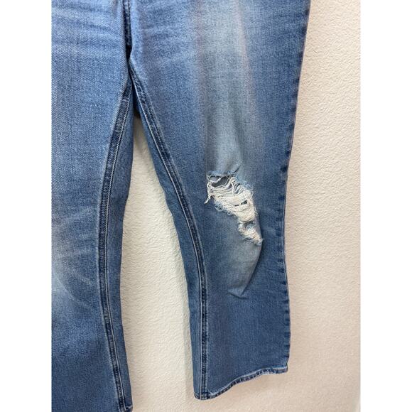 J Crew Jeans Women's Size 29 Medium Wash Distressed Demi Boot Crop Pants - Picture 4 of 4